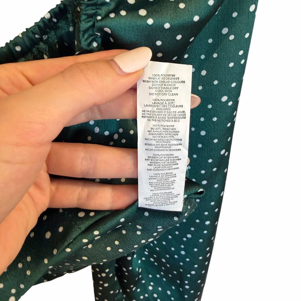 NWT Nasty Gal Green Polka Dot Satin Two Piece Set Crop Top & Wide Leg Pants - Picture 9 of 10